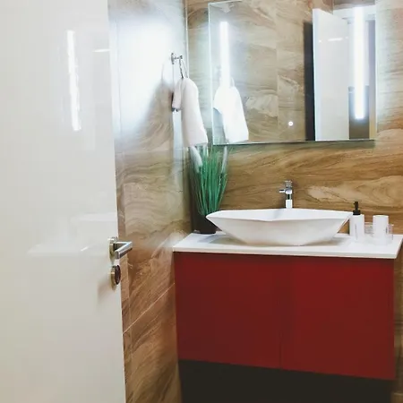 K-apartments Managed By Quattro Forze Group דירה