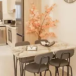 公寓 K-apartments Managed By Quattro Forze Group 拉纳卡